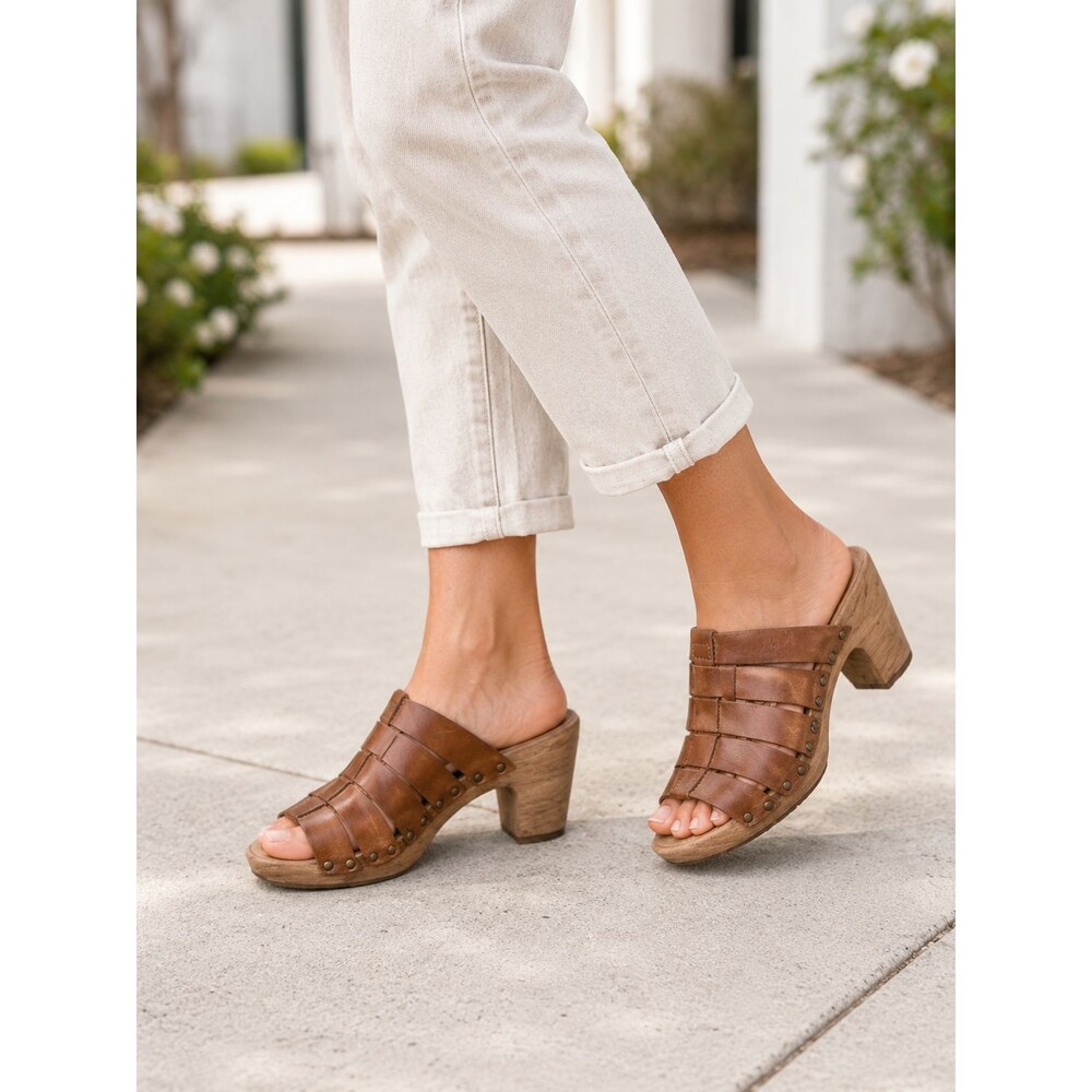 Kork-Ease Women’s Tan Leather Mule Sandals Block Heel Size 10